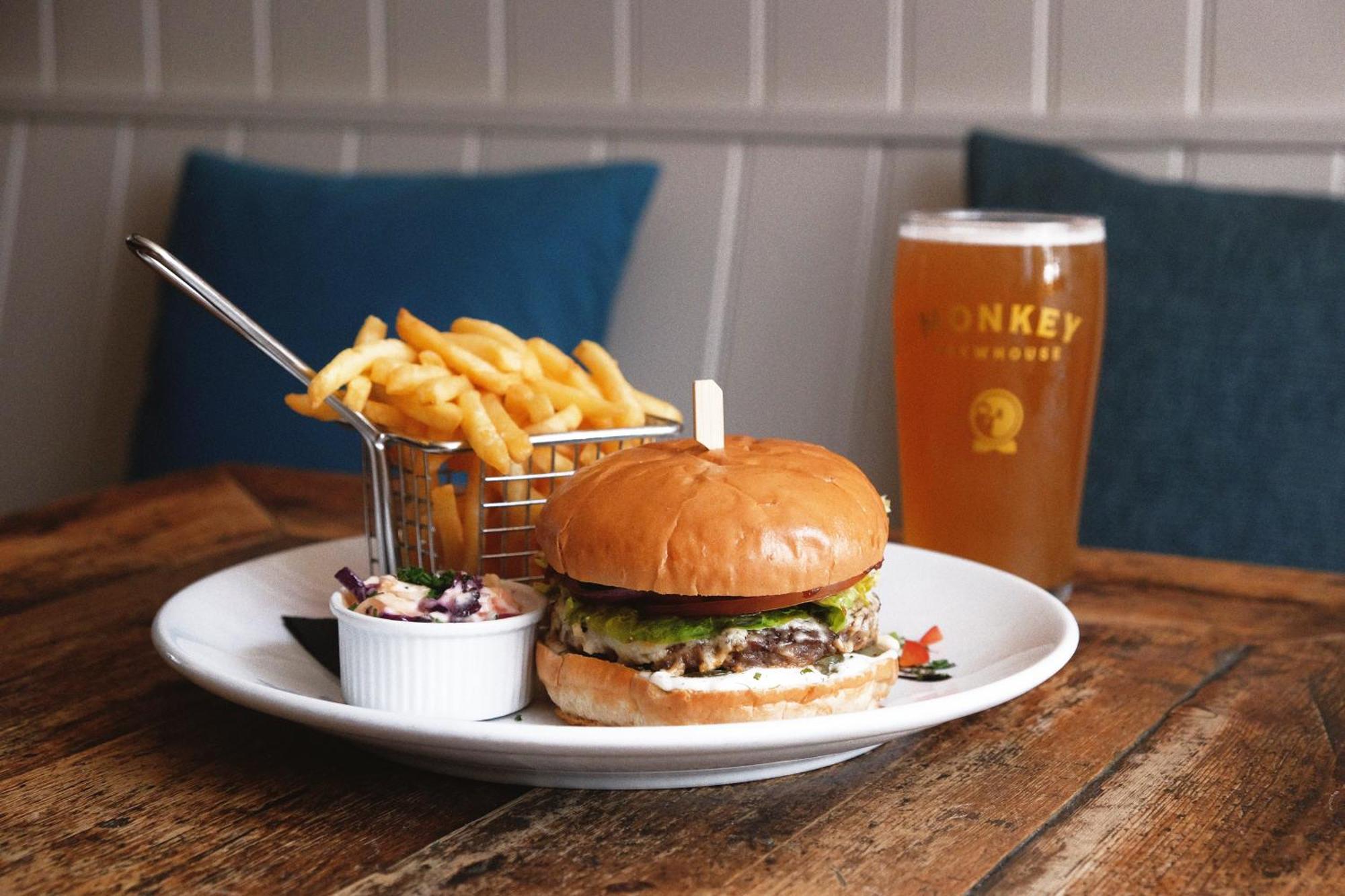 Monkey Brewhouse Hotel Lymington Exterior photo